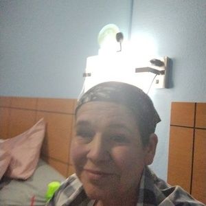 Meet your Posher, Leta